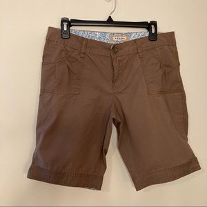 Arizona Jean Co Brown Long Shorts Junior’s Size 9